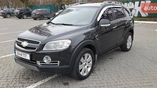 Серый Шевроле Каптива, объемом двигателя 2 л и пробегом 79 тыс. км за 7800 $, фото 1 на Automoto.ua