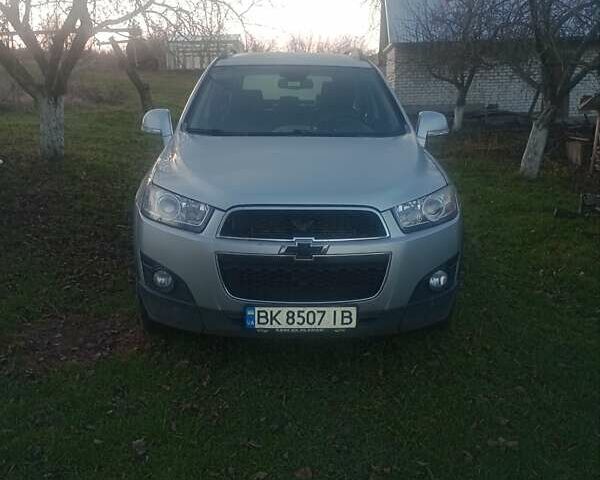 Сірий Шевроле Каптіва, об'ємом двигуна 2.2 л та пробігом 245 тис. км за 9700 $, фото 1 на Automoto.ua