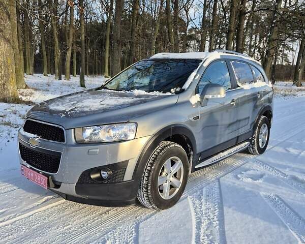 Сірий Шевроле Каптіва, об'ємом двигуна 2.2 л та пробігом 113 тис. км за 11300 $, фото 1 на Automoto.ua