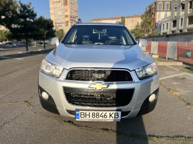 Сірий Шевроле Каптіва, об'ємом двигуна 2.4 л та пробігом 191 тис. км за 9000 $, фото 1 на Automoto.ua