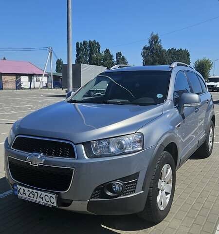 Сірий Шевроле Каптіва, об'ємом двигуна 2.4 л та пробігом 203 тис. км за 9400 $, фото 1 на Automoto.ua