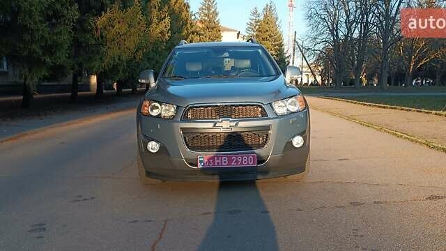 Сірий Шевроле Каптіва, об'ємом двигуна 2.2 л та пробігом 176 тис. км за 12850 $, фото 1 на Automoto.ua