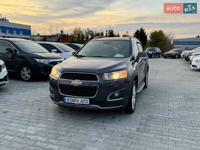 Серый Шевроле Каптива, объемом двигателя 2.2 л и пробегом 123 тыс. км за 10900 $, фото 1 на Automoto.ua