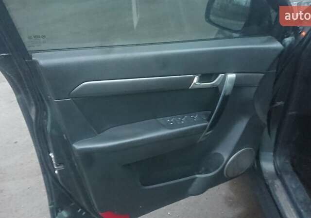 Зелений Шевроле Каптіва, об'ємом двигуна 2.4 л та пробігом 250 тис. км за 5650 $, фото 1 на Automoto.ua