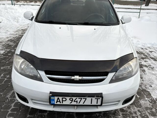 Белый Шевроле Чеветте, объемом двигателя 1.6 л и пробегом 230 тыс. км за 3600 $, фото 1 на Automoto.ua