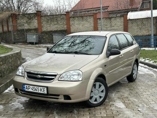 Бежевий Шевроле Чєвєттє, об'ємом двигуна 1.8 л та пробігом 211 тис. км за 3999 $, фото 1 на Automoto.ua