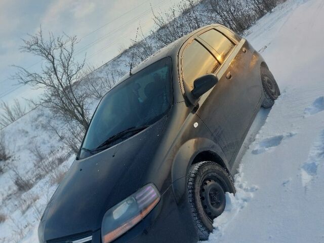 Чорний Шевроле Чєвєттє, об'ємом двигуна 1.5 л та пробігом 198 тис. км за 3300 $, фото 1 на Automoto.ua