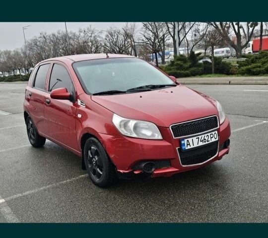 Красный Шевроле Чеветте, объемом двигателя 1.5 л и пробегом 2 тыс. км за 2655 $, фото 1 на Automoto.ua