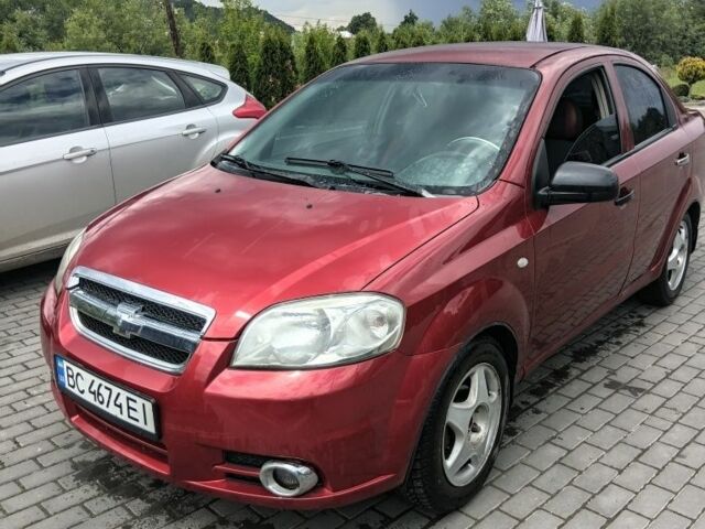 Красный Шевроле Чеветте, объемом двигателя 1.5 л и пробегом 430 тыс. км за 2350 $, фото 1 на Automoto.ua