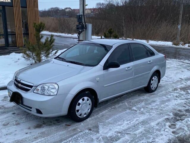 Сірий Шевроле Чєвєттє, об'ємом двигуна 1.6 л та пробігом 100 тис. км за 4500 $, фото 1 на Automoto.ua