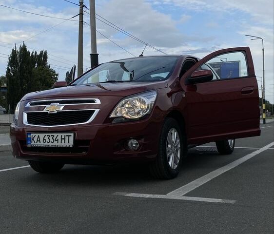Сірий Шевроле Кобальт, об'ємом двигуна 1.5 л та пробігом 3 тис. км за 13000 $, фото 1 на Automoto.ua