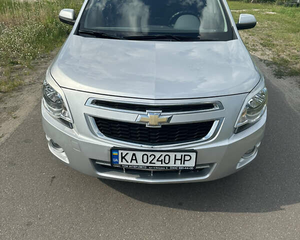 Серый Шевроле Кобальт, объемом двигателя 1.5 л и пробегом 47 тыс. км за 11000 $, фото 1 на Automoto.ua