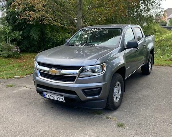Сірий Шевроле Колорадо, об'ємом двигуна 3.6 л та пробігом 42 тис. км за 17000 $, фото 1 на Automoto.ua