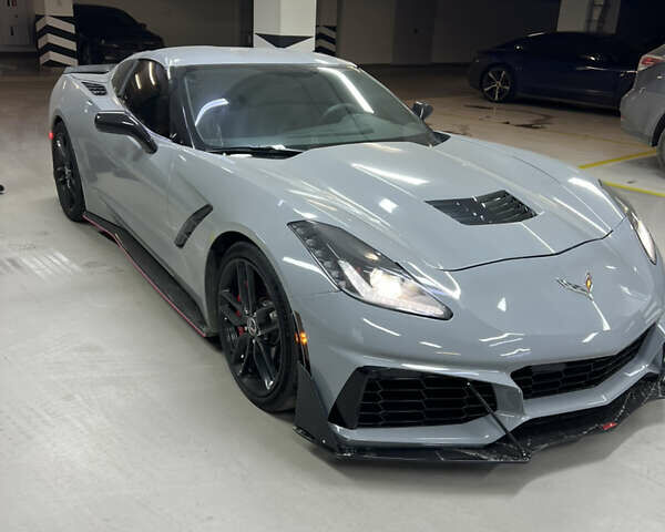 Серый Шевроле Корвет, объемом двигателя 6.16 л и пробегом 111 тыс. км за 45999 $, фото 1 на Automoto.ua