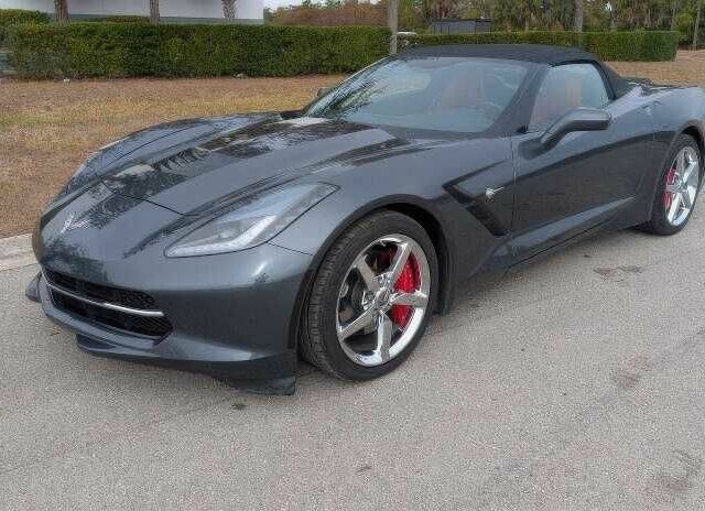 Серый Шевроле Корвет, объемом двигателя 6.2 л и пробегом 123 тыс. км за 9200 $, фото 1 на Automoto.ua