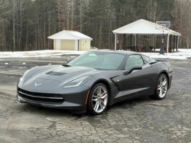 Серый Шевроле Корвет, объемом двигателя 6.2 л и пробегом 89 тыс. км за 10000 $, фото 1 на Automoto.ua