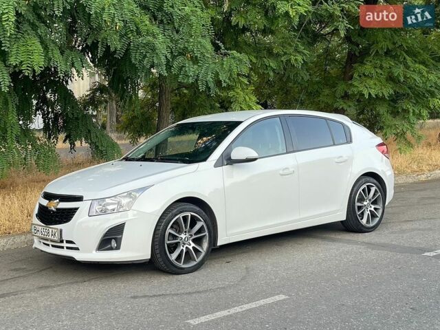Білий Шевроле Круз, об'ємом двигуна 1.8 л та пробігом 99 тис. км за 8900 $, фото 1 на Automoto.ua