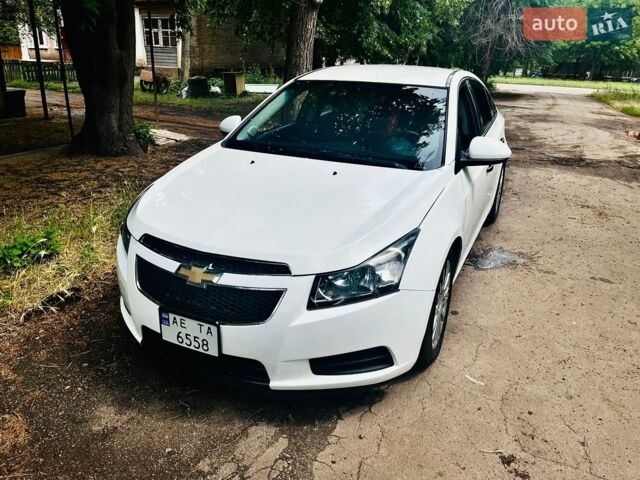 Білий Шевроле Круз, об'ємом двигуна 1.4 л та пробігом 122 тис. км за 5950 $, фото 1 на Automoto.ua