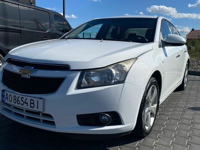 Білий Шевроле Круз, об'ємом двигуна 1.8 л та пробігом 195 тис. км за 6500 $, фото 1 на Automoto.ua