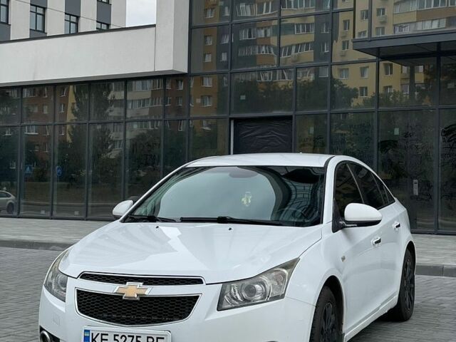 Білий Шевроле Круз, об'ємом двигуна 1.8 л та пробігом 207 тис. км за 6000 $, фото 1 на Automoto.ua