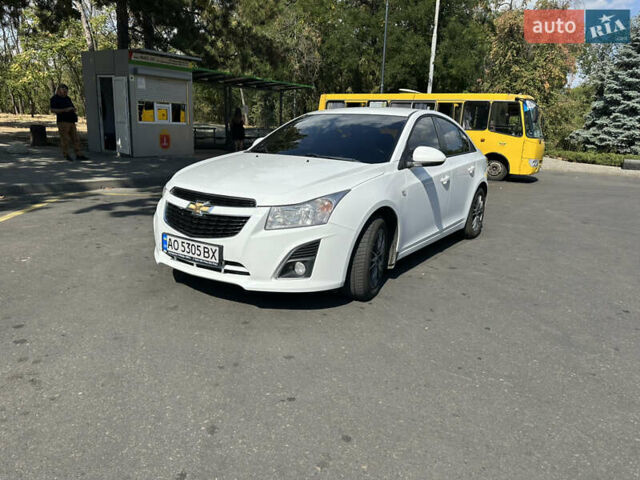 Білий Шевроле Круз, об'ємом двигуна 2 л та пробігом 160 тис. км за 8500 $, фото 1 на Automoto.ua