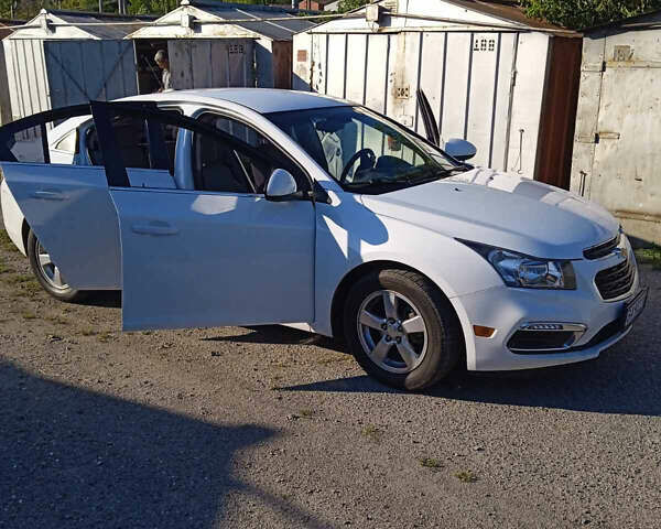 Білий Шевроле Круз, об'ємом двигуна 1.4 л та пробігом 201 тис. км за 7000 $, фото 1 на Automoto.ua