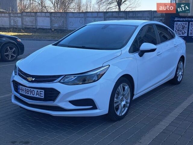 Білий Шевроле Круз, об'ємом двигуна 1.4 л та пробігом 71 тис. км за 8900 $, фото 1 на Automoto.ua