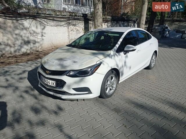 Белый Шевроле Круз, объемом двигателя 1.4 л и пробегом 127 тыс. км за 8200 $, фото 1 на Automoto.ua