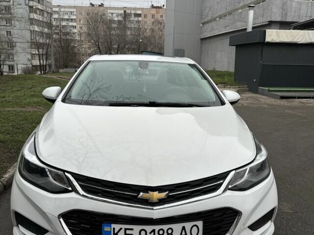Белый Шевроле Круз, объемом двигателя 1.4 л и пробегом 123 тыс. км за 11000 $, фото 1 на Automoto.ua