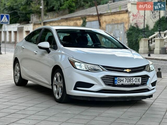 Белый Шевроле Круз, объемом двигателя 1.4 л и пробегом 113 тыс. км за 8200 $, фото 1 на Automoto.ua