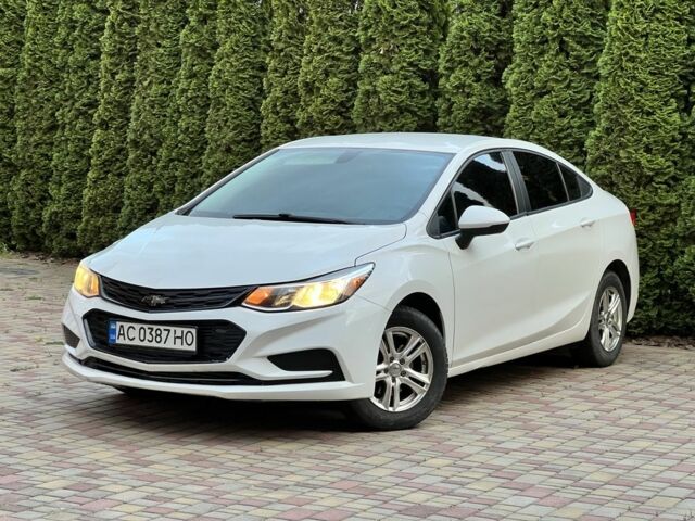 Білий Шевроле Круз, об'ємом двигуна 1.4 л та пробігом 160 тис. км за 6900 $, фото 1 на Automoto.ua