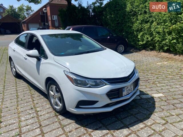 Білий Шевроле Круз, об'ємом двигуна 1.4 л та пробігом 97 тис. км за 7800 $, фото 1 на Automoto.ua