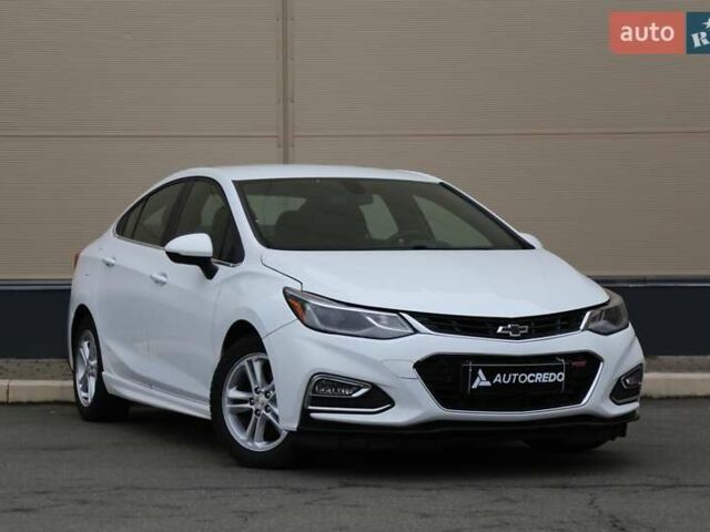 Білий Шевроле Круз, об'ємом двигуна 1.4 л та пробігом 79 тис. км за 12000 $, фото 1 на Automoto.ua