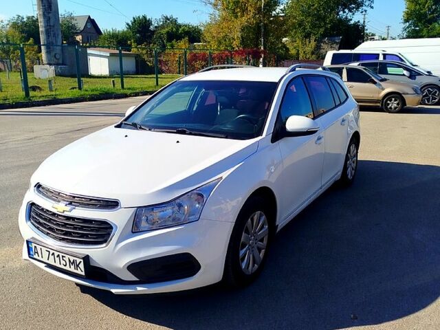 Белый Шевроле Круз, объемом двигателя 1.6 л и пробегом 238 тыс. км за 6800 $, фото 1 на Automoto.ua