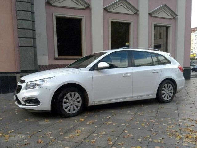 Шевроле Круз 2016 в Черкассах на Automoto.ua Белый Шевроле Круз, объемом двигателя 1.4 л и пробегом 114 тыс. км за 7400 $, фото 1 на Automoto.ua