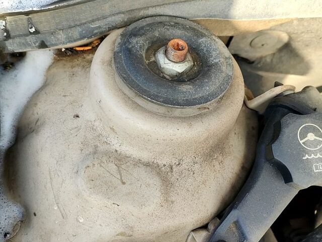 Бежевый Шевроле Круз, объемом двигателя 1.8 л и пробегом 400 тыс. км за 5300 $, фото 1 на Automoto.ua