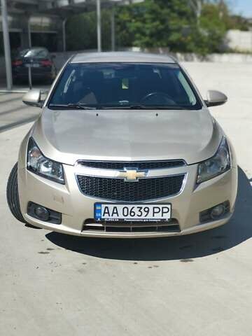 Бежевый Шевроле Круз, объемом двигателя 1.8 л и пробегом 114 тыс. км за 7200 $, фото 1 на Automoto.ua