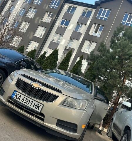 Бежевый Шевроле Круз, объемом двигателя 1.8 л и пробегом 264 тыс. км за 5900 $, фото 1 на Automoto.ua