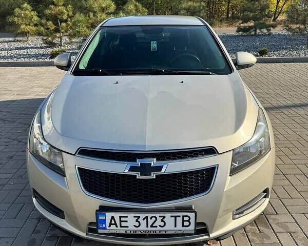Шевроле Круз 2013 в Днепре (Днепропетровске) на Automoto.ua Бежевый Шевроле Круз, объемом двигателя 1.36 л и пробегом 184 тыс. км за 7000 $, фото 1 на Automoto.ua
