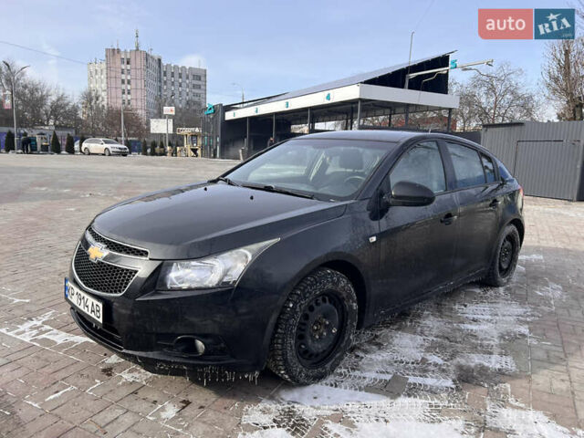 Черный Шевроле Круз, объемом двигателя 1.6 л и пробегом 181 тыс. км за 7400 $, фото 1 на Automoto.ua