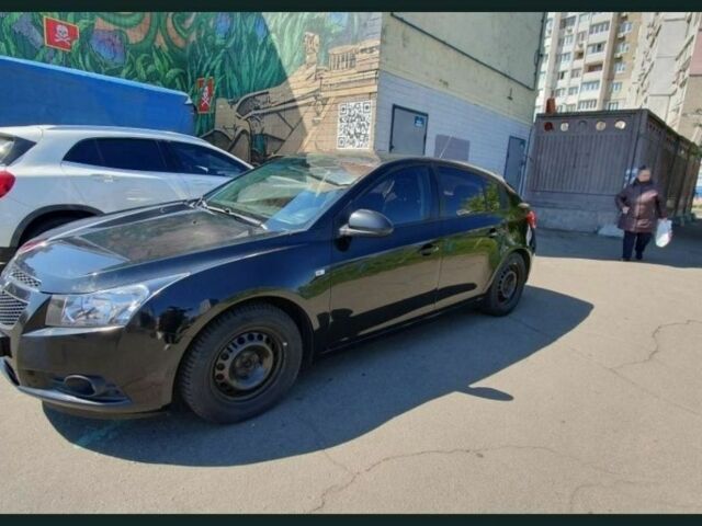 Чорний Шевроле Круз, об'ємом двигуна 1.8 л та пробігом 84 тис. км за 6233 $, фото 1 на Automoto.ua