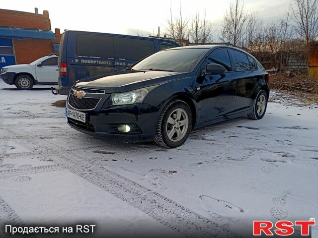 Чорний Шевроле Круз, об'ємом двигуна 1.6 л та пробігом 20000 тис. км за 5999 $, фото 1 на Automoto.ua