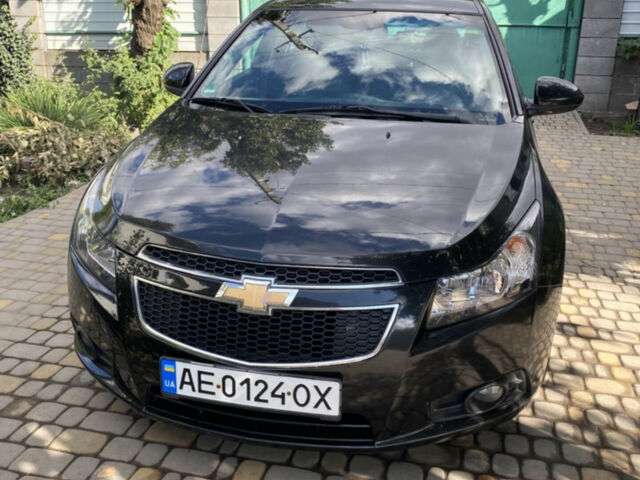 Черный Шевроле Круз, объемом двигателя 2 л и пробегом 206 тыс. км за 8000 $, фото 1 на Automoto.ua
