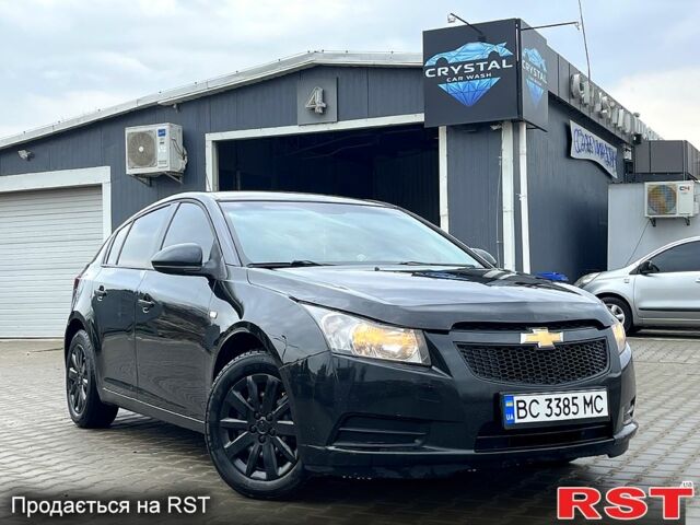 Чорний Шевроле Круз, об'ємом двигуна 1.8 л та пробігом 206 тис. км за 5800 $, фото 1 на Automoto.ua