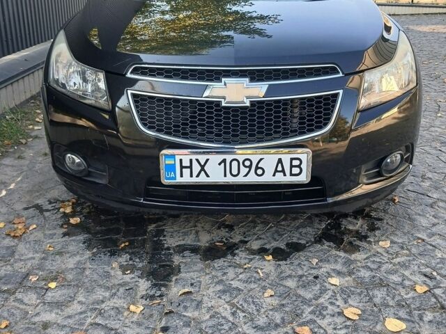 Черный Шевроле Круз, объемом двигателя 1.6 л и пробегом 225 тыс. км за 5500 $, фото 1 на Automoto.ua