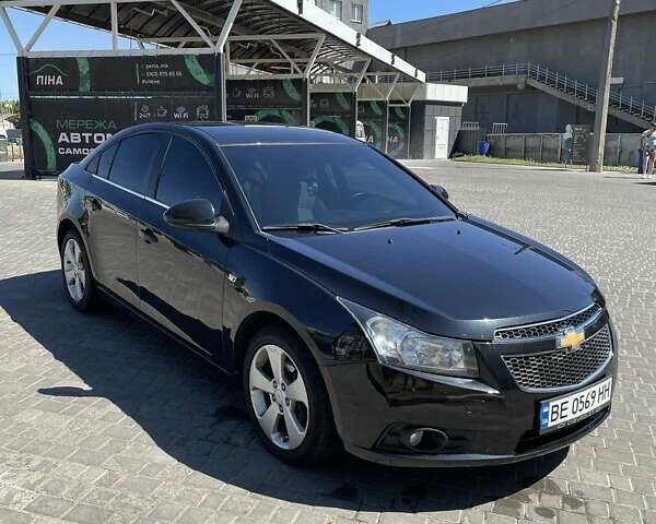 Чорний Шевроле Круз, об'ємом двигуна 2 л та пробігом 205 тис. км за 7300 $, фото 1 на Automoto.ua