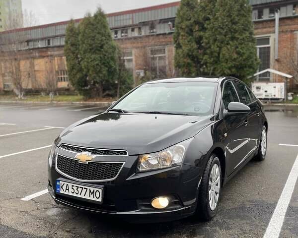 Чорний Шевроле Круз, об'ємом двигуна 1.8 л та пробігом 148 тис. км за 6200 $, фото 1 на Automoto.ua