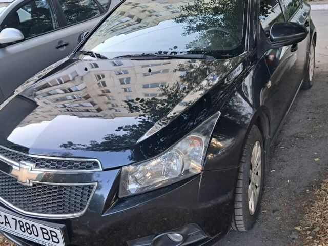 Черный Шевроле Круз, объемом двигателя 1.6 л и пробегом 229 тыс. км за 5900 $, фото 1 на Automoto.ua