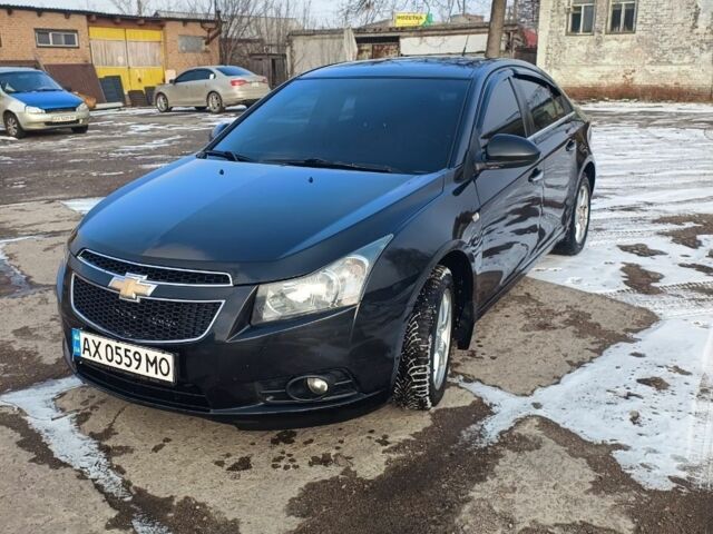 Черный Шевроле Круз, объемом двигателя 1.8 л и пробегом 230 тыс. км за 6999 $, фото 1 на Automoto.ua