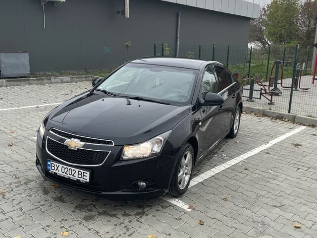 Чорний Шевроле Круз, об'ємом двигуна 1.8 л та пробігом 215 тис. км за 6700 $, фото 1 на Automoto.ua